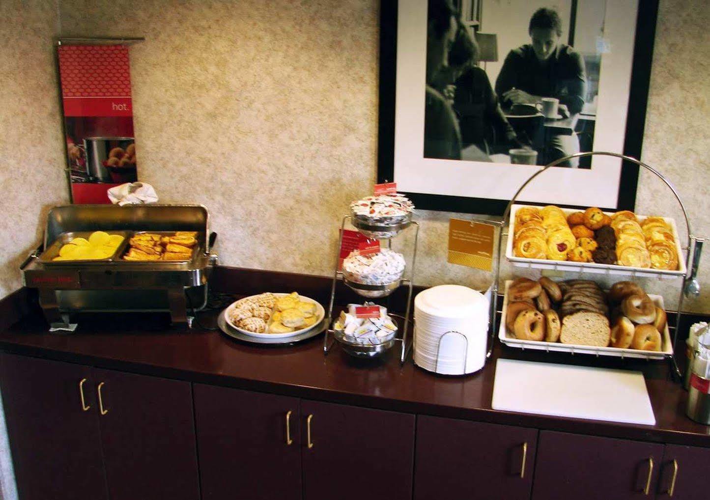 Hampton Inn Niagara Falls Eksteriør bilde